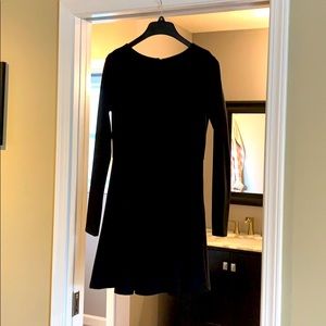 Lulus Black dress, long sleeve, EUC